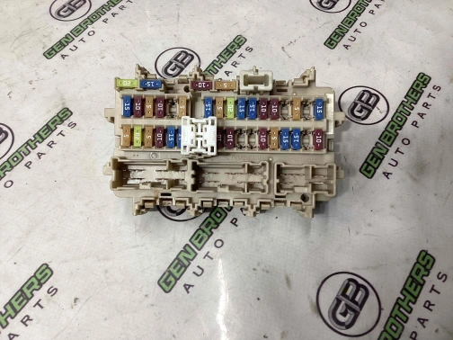Блок предохранителей (блок реле) 2540-140 Nissan Maxima A36  243504RA0A 