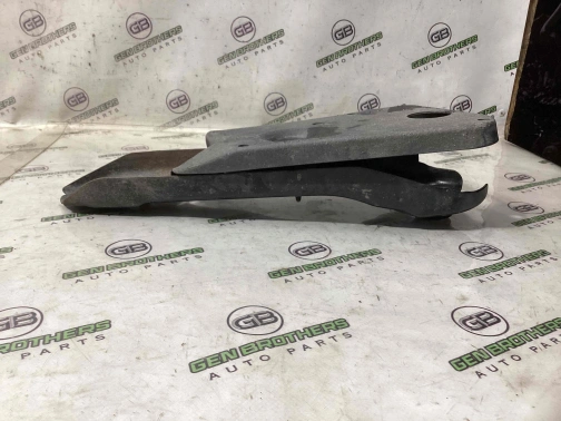 Кронштейн заднего подрамника 2540-401 Nissan Maxima A36  55452JA10A 