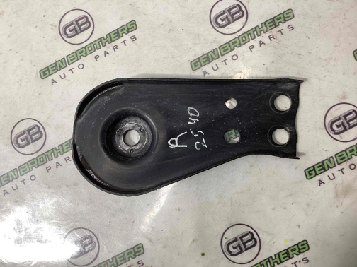 Кронштейн заднего подрамника 2540-416 Nissan Maxima A36  554513TA0B 