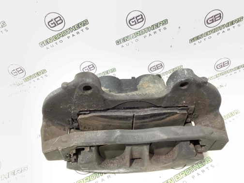 Суппорт передний правый 2667-082 Dodge Journey  68144160AA 