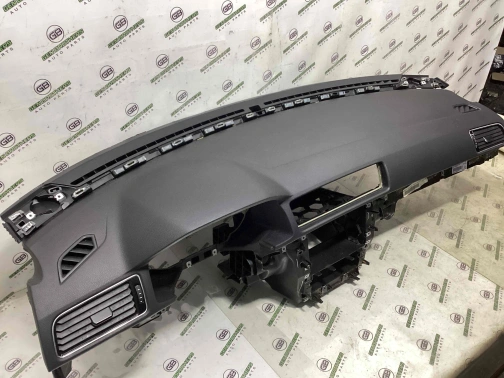 Панель передняя салона (торпедо) 3043-252 Volkswagen Passat B8 USA  561857003M 