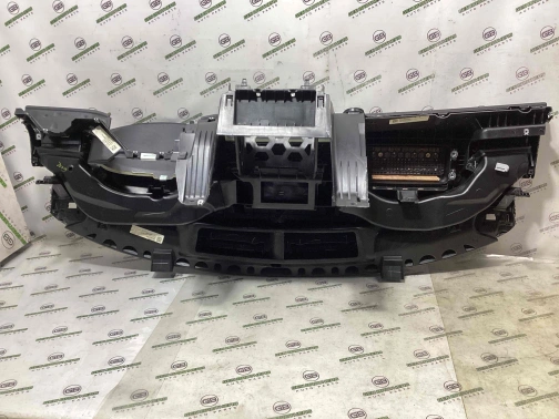 Панель передняя салона (торпедо) 3043-252 Volkswagen Passat B8 USA  561857003M 