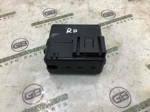Крышка, корпус блока предохранителей 3452-110 Nissan Rogue T32 / X-trail  243814BA1A 