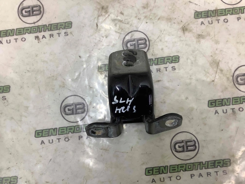 Петля дверей, замка дверей 3452-186 Nissan Rogue T32 / X-trail  824214CL0A 