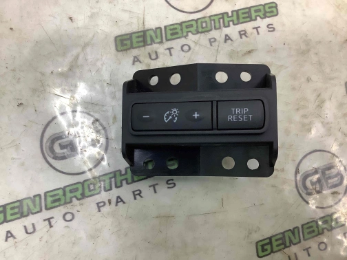 Кнопки (другое), блоки кнопок 3452-298 Nissan Rogue T32 / X-trail  252734BA0A 
