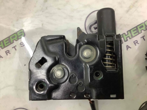 Замок капота, трос капота 3793-059 Audi a6  4G0823509C 