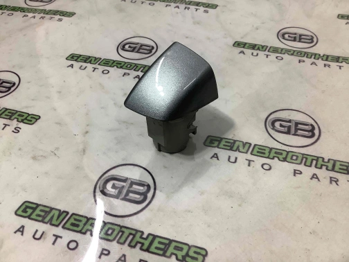 Заглушка ручки двери 3793-372 Audi a6  4H0837880GRU 
