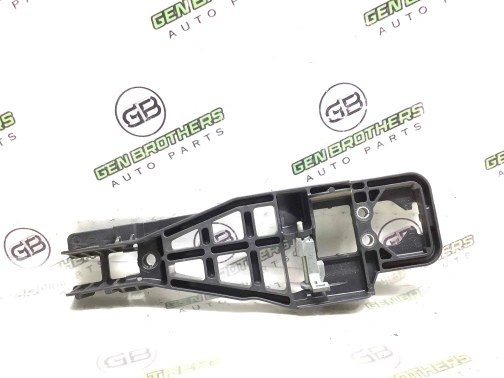 Кронштейн ручки дверей 3961-061 Dodge Durango  04589887AD 