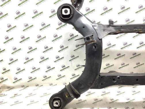 Балка подвески задняя ( подрамник ) 3961-251 Dodge Durango  52124640AK 