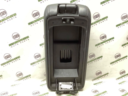 Подлокотник 3961-497 Dodge Durango  5PT01DX9AB 