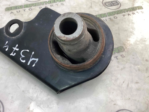 Кронштейн редуктора 4374-524 Nissan Rogue T32 / X-trail  554194BA0A 