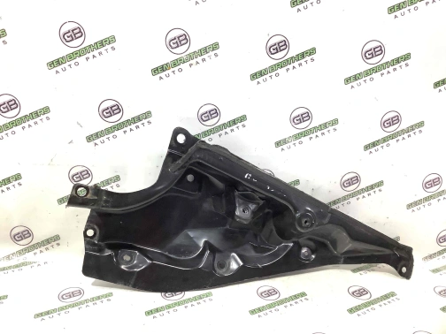Жабо трапеции дворников, крепление жабо 4390-053 Nissan Maxima A36  663614RA0A 