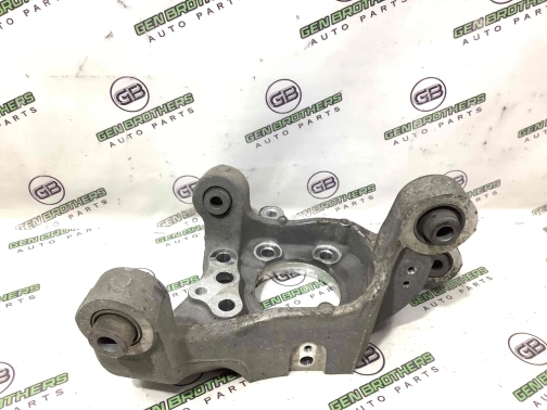 Кулак задний правый 4390-196 Nissan Maxima A36  430183TA0A 
