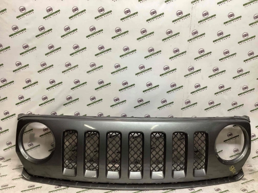 Решетка радиатора 4411-1628 Jeep Patriot  68091526AA 