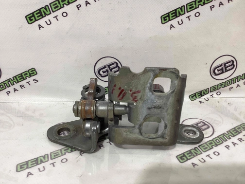 Петля дверей, замка дверей 4411-202 Jeep Patriot  5115712AK 
