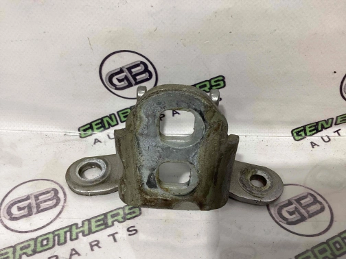 Петля дверей, замка дверей 4411-208 Jeep Patriot  5074256AB 