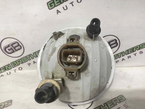 Фара противотуманная 4411-488 Jeep Patriot  68081399АА 