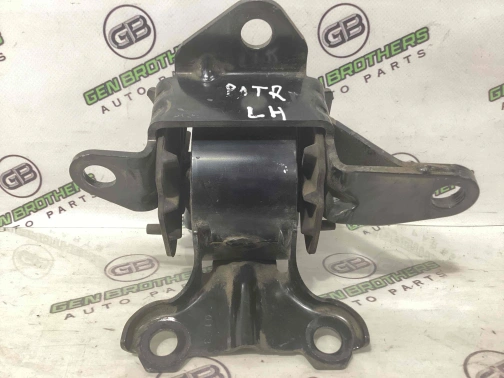 Подушка крепления двигателя 4411-555 Jeep Patriot  68183993AB 