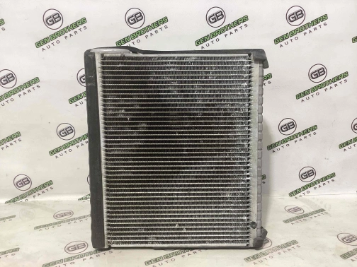 Испаритель кондиционера 4411-586 Jeep Patriot  68157051AA 
