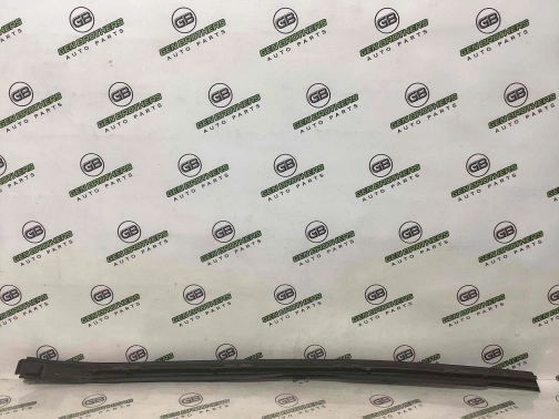 Молдинг лобового стекла 4411-598 Jeep Patriot  1BB32RXFAG 