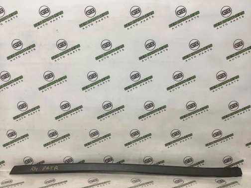 Молдинг лобового стекла 4411-598 Jeep Patriot  1BB32RXFAG 