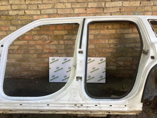Боковая часть кузова левая 4411-607 Jeep Patriot  68019179AB 