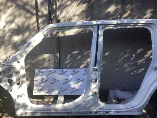 Боковая часть кузова левая 4411-611 Jeep Patriot  68019177AB 