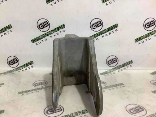 Кронштейн КПП 4411-704 Jeep Patriot  5105416AE 