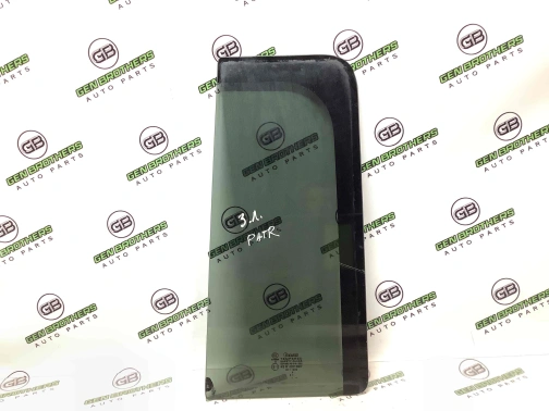 Стекло форточки дверей 4411-916 Jeep Patriot  5067771AC 