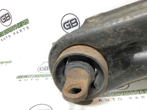 Рычаг задний правый 4411-930 Jeep Patriot  05272714ad 