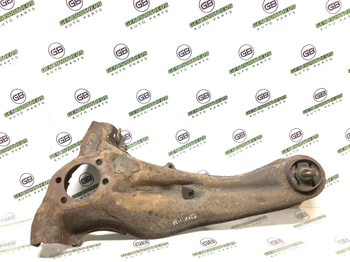 Кулак задний правый 4411-932 Jeep Patriot  5272714AD 