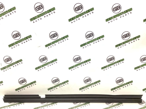Молдинг двери задней левой 4422-437 Jeep Compass 11-16  5074659AD 