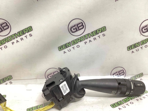 Переключатель подрулевой (бабочка) 4422-758 Jeep Compass 11-16  68003215AD 