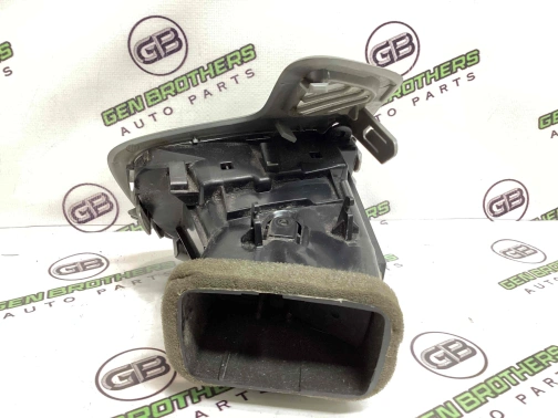 Дефлектор обдува салона 4433-040 Jeep Compass 17-23  5UT64TRMAB 
