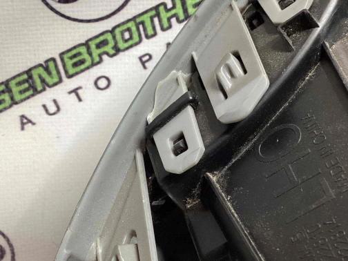 Дефлектор обдува салона 4433-040 Jeep Compass 17-23  5UT64TRMAB 