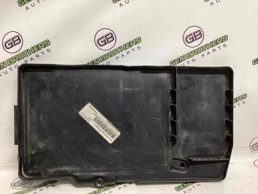 Полка аккумулятора, крышка, крепеж (площадка АКБ) 4433-101 Jeep Compass 17-23  68257210AA 