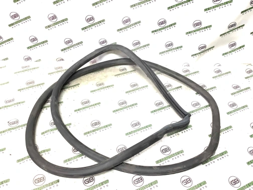 Уплотнитель стекла/двери 4433-211 Jeep Compass 17-23  68339990AA 