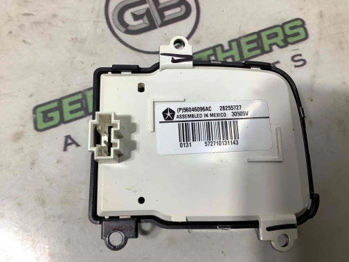 Кнопки мультируля 4433-320 Jeep Compass 17-23  56046096AC 