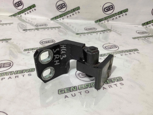 Петля дверей, замка дверей 4444-075 Jeep Cherokee KL 14-18  68140736AB 