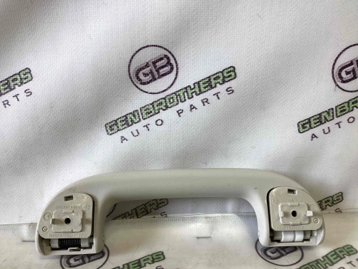 Ручка внутренняя потолочная 4444-1117 Jeep Cherokee KL 14-18  5RG68TRMAB 
