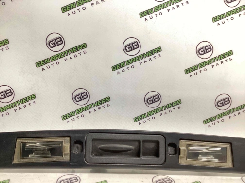 Подсветка номера 4444-385 Jeep Cherokee KL 14-18  5RN33RXFAA 