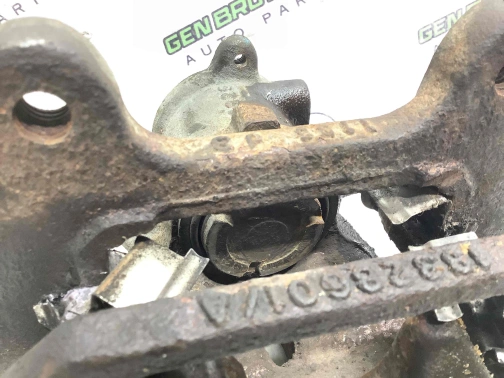 Суппорт задний правый 4444-736 Jeep Cherokee KL 14-18  68225304AA 