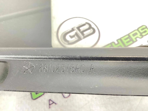 Накладка на дверь 4444-954 Jeep Cherokee KL 14-18  68102578AC 