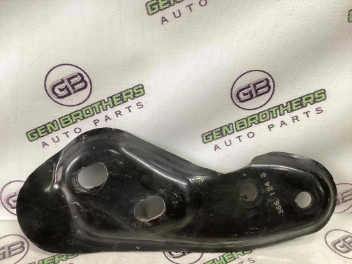 Кронштейн переднего подрамника 4444-961 Jeep Cherokee KL 14-18  4877366AC 