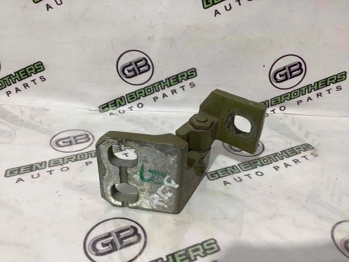Петля дверей, замка дверей 4455-024 Jeep Renegade  68200944AA 