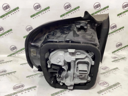 Фонарь задний правый 4455-032 Jeep Renegade  68429834AA 