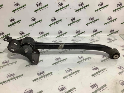 Рычаг задний правый 4455-045 Jeep Renegade  68246739AA 