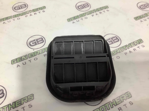 Щиток вентиляции 4455-051 Jeep Renegade  68245326АА 
