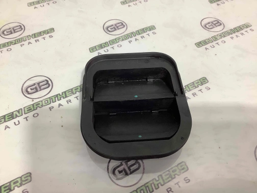 Щиток вентиляции 4455-051 Jeep Renegade  68245326АА 