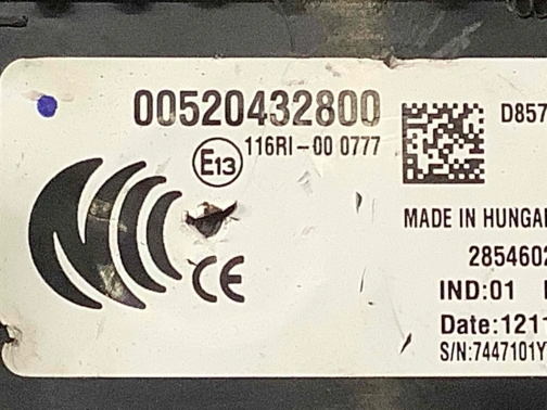 Блок предохранителей (блок реле) 4456-041 Jeep Renegade  520432800 